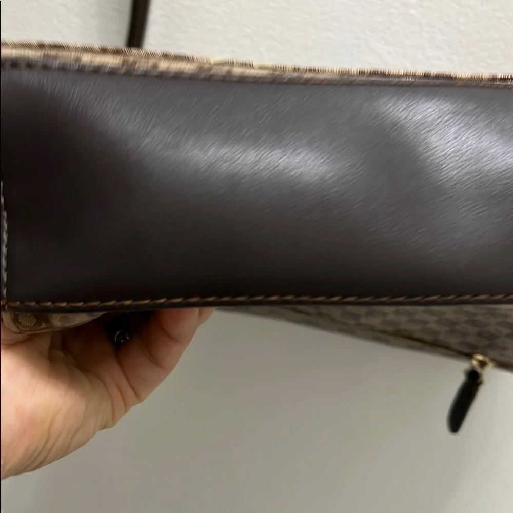 Liz Claiborne Brown Patterned Messenger’s or crossbody Bag